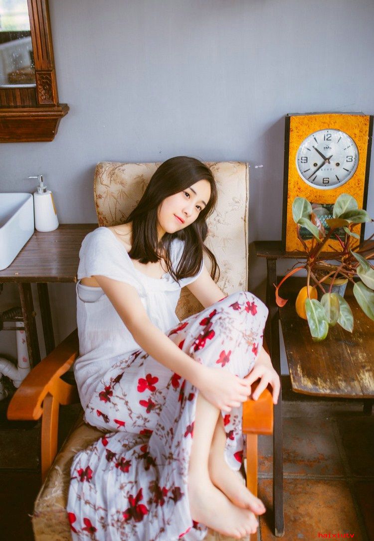 秀场高清美女主播直播