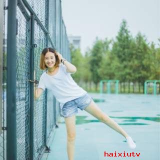 视频聊天室网站 跟美女视频聊天5