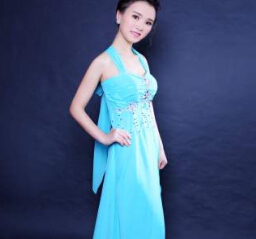 美女主播升冠是“不小心” 众主播羡慕嫉妒恨5