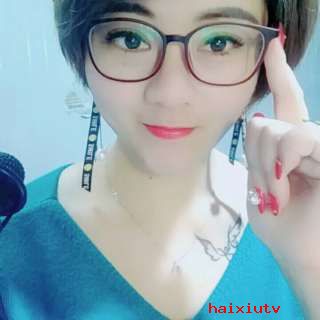 视频交友 这么会自拍的小姐姐认识一下1