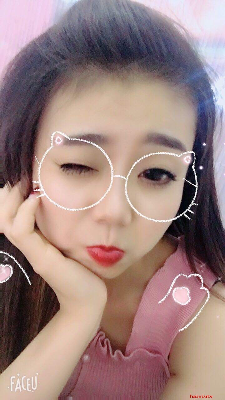 美女主播在线聊天 比伯海莉订婚赛琳娜出海2