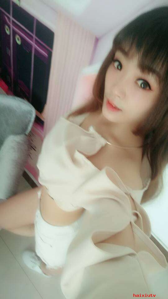 美女直播间险被观众举报 只因主播这个动作5