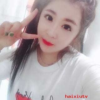 美女主播有个三冠梦1