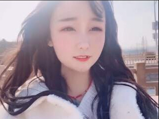 视频聊天室美女主播 你在阳光下很美——七七