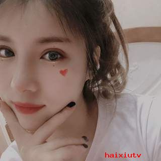 美女秀场 美女巧克力鼻音嗓歌声很动听1