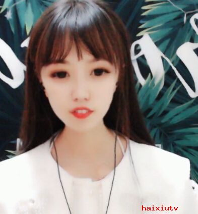 美女主播新人看见就喜欢