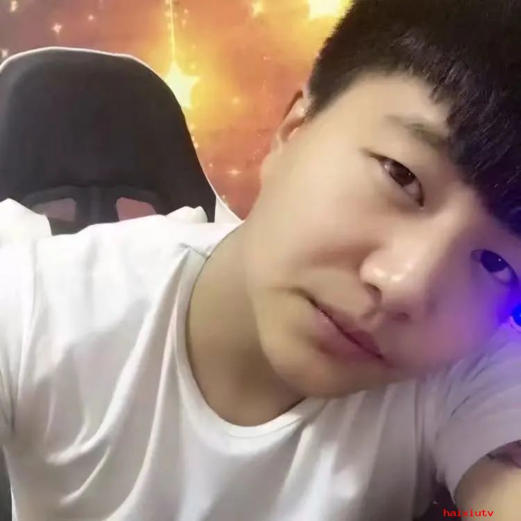 搞笑主播
